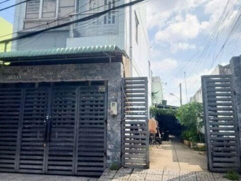 Bán nhà mặt tiền nhựa 306m2 8×38 xã Xuân Thới Thượng