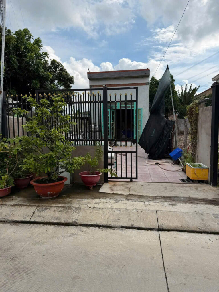 Bán nhà riêng Xã Phú Hòa Đông – ảnh 1/3